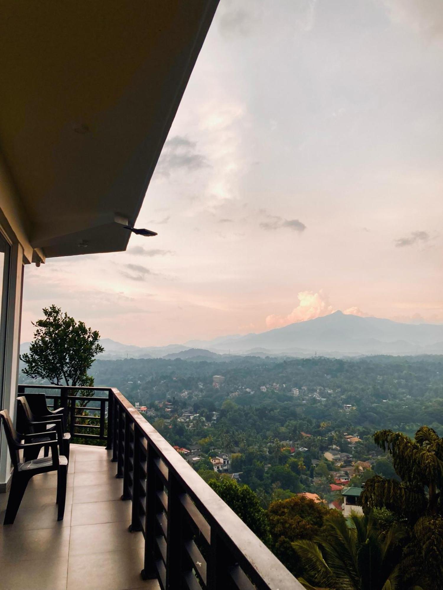 Dream House Residence Kandy Exterior foto